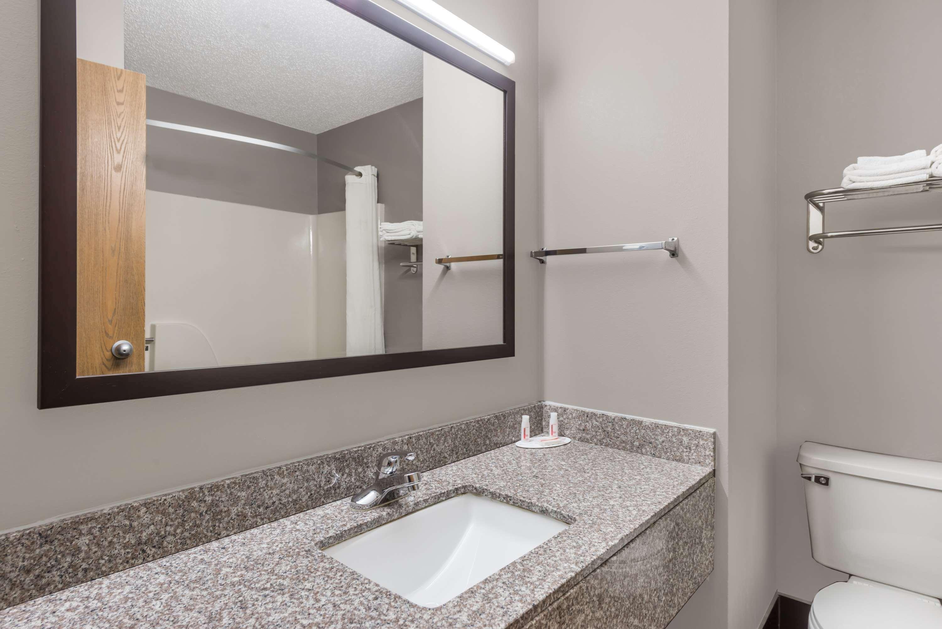 Motel Super 8 By Wyndham West Plains Exteriér fotografie