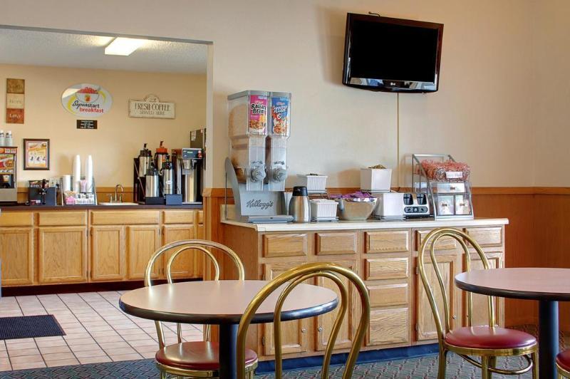 Motel Super 8 By Wyndham West Plains Exteriér fotografie